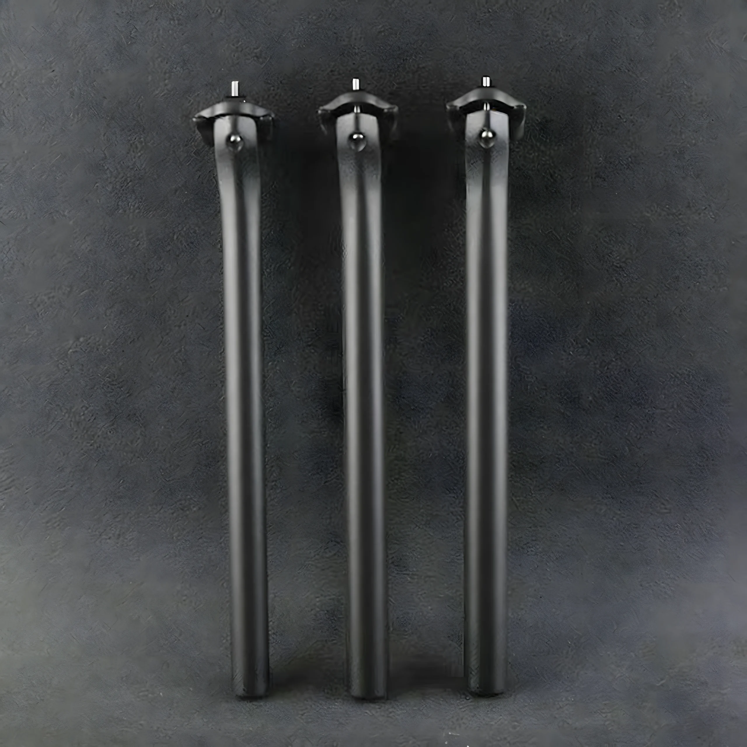 Premium T800 carbon fiber bicycle seatpost manufactured by Kinfuda